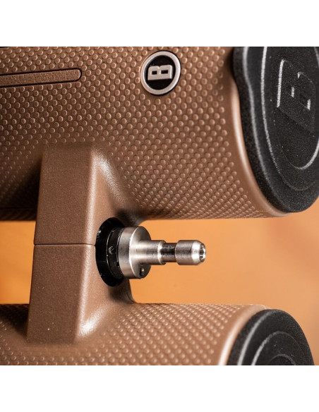 Adaptador Bushnell Quick Release de prismáticos a trípode - BAHQRADPT