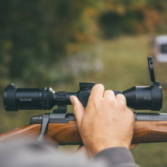 🔭 𝗕𝗨𝗦𝗛𝗡𝗘𝗟𝗟 𝗥𝟱 𝟯-𝟵𝘅𝟰𝟬 𝗦𝗶𝗱𝗲 𝗙𝗼𝗰𝘂𝘀 𝗦𝗙𝗣 

El visor Bushnell R5 está construido con tecnología de la máxima calidad: 𝗹𝗮𝘀 𝗹𝗲𝗻𝘁𝗲𝘀 𝗰𝗼𝗻 𝗺𝘂́𝗹𝘁𝗶𝗽𝗹𝗲𝘀 𝗿𝗲𝗰𝘂𝗯𝗿𝗶𝗺𝗶𝗲𝗻𝘁𝗼𝘀 𝘆 𝗹𝗮 𝗰𝗼𝗻𝘀𝘁𝗿𝘂𝗰𝗰𝗶𝗼́𝗻 𝗜𝗣𝗫𝟳 𝗰𝗼𝗻 𝗽𝘂𝗿𝗴𝗮 𝗱𝗲 𝗻𝗶𝘁𝗿𝗼́𝗴𝗲𝗻𝗼 𝗼𝗳𝗿𝗲𝗰𝗲𝗻 𝗶𝗺𝗮́𝗴𝗲𝗻𝗲𝘀 𝗰𝗹𝗮𝗿𝗮𝘀 𝘆 𝗯𝗿𝗶𝗹𝗹𝗮𝗻𝘁𝗲𝘀.

𝗘𝗹 𝘃𝗶𝘀𝗼𝗿 𝗥𝘂𝘀𝗵𝗻𝗲𝗹𝗹 𝗥𝟱 𝟯-𝟵𝘅𝟰𝟬 𝗰𝗼𝗻 𝗿𝗲𝘁𝗶́𝗰𝘂𝗹𝗮 𝗠𝘂𝗹𝘁𝗶-𝗫 𝗶𝗹𝘂𝗺𝗶𝗻𝗮𝗱𝗮 (𝗰𝗼𝗻 𝟲 𝗻𝗶𝘃𝗲𝗹𝗲𝘀 𝗱𝗲 𝗶𝗻𝘁𝗲𝗻𝘀𝗶𝗱𝗮𝗱) en segundo plano focal (SFP), ajuste de paralaje lateral y torretas de elevación y deriva ajustables con los dedos.

#informacion #Info
