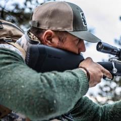 𝗦𝗔𝗩𝗔𝗚𝗘 𝟭𝟭𝟬 𝗟𝗶𝗴𝗵𝘁𝘄𝗲𝗶𝗴𝗵𝘁 𝗦𝘁𝗼𝗿𝗺 💥

El SAVAGE 110 LIGHTWEIGHT STORM es ese rifle ligero para recechar tras una larga caminata con él a cuestas.

Tan solo pesa 2,54 Kg (5,6 libras).

Su ligereza no supone un excesivo retroceso a la hora de dispararlo, con lo que se posiciona como una buena alternativa para todo tipo de modalidades cinegéticas.

#informacion #info