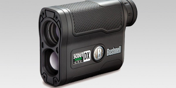 Telémetro Bushnell DX Scout 1000 ARC. Cuando la distancia sí importa.