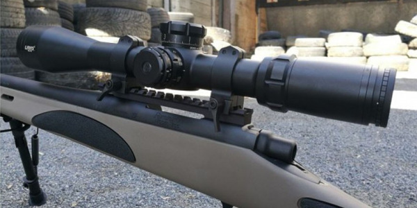 Bushnell Elite Tactical Hunter LRHSi 4,5-18x44. El híbrido para larga distancia.
